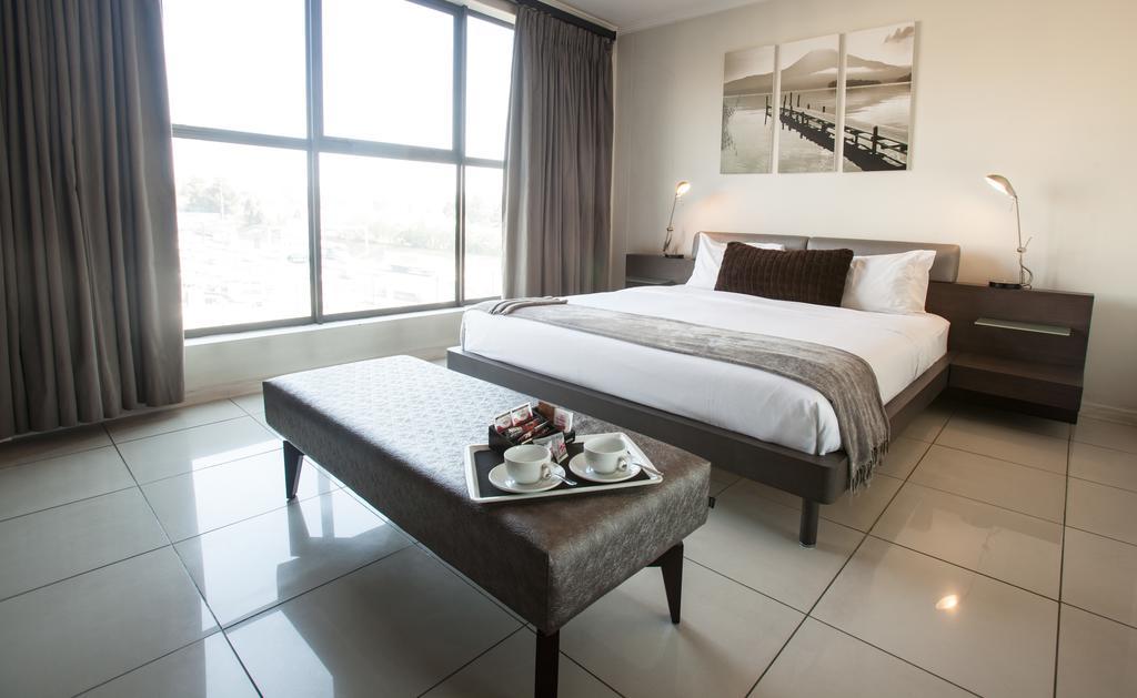 The Nicol Hotel And Apartments Johannesburg Exteriör bild